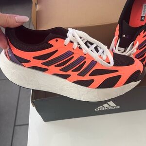 NWT Women's Adidas Adizero Aruku W Size 8